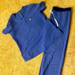 Large denim fig scrubs set